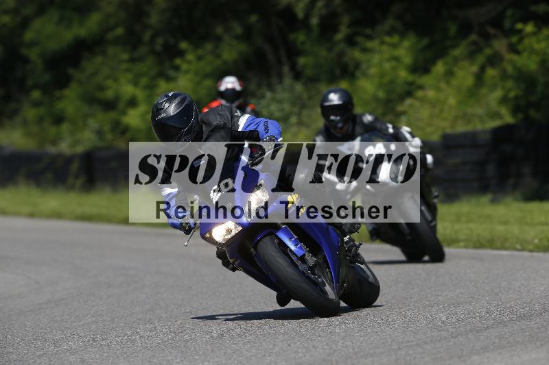 /Archiv-2024/29 12.06.2024 MOTO.CH Track Day ADR/Gruppe blau/20